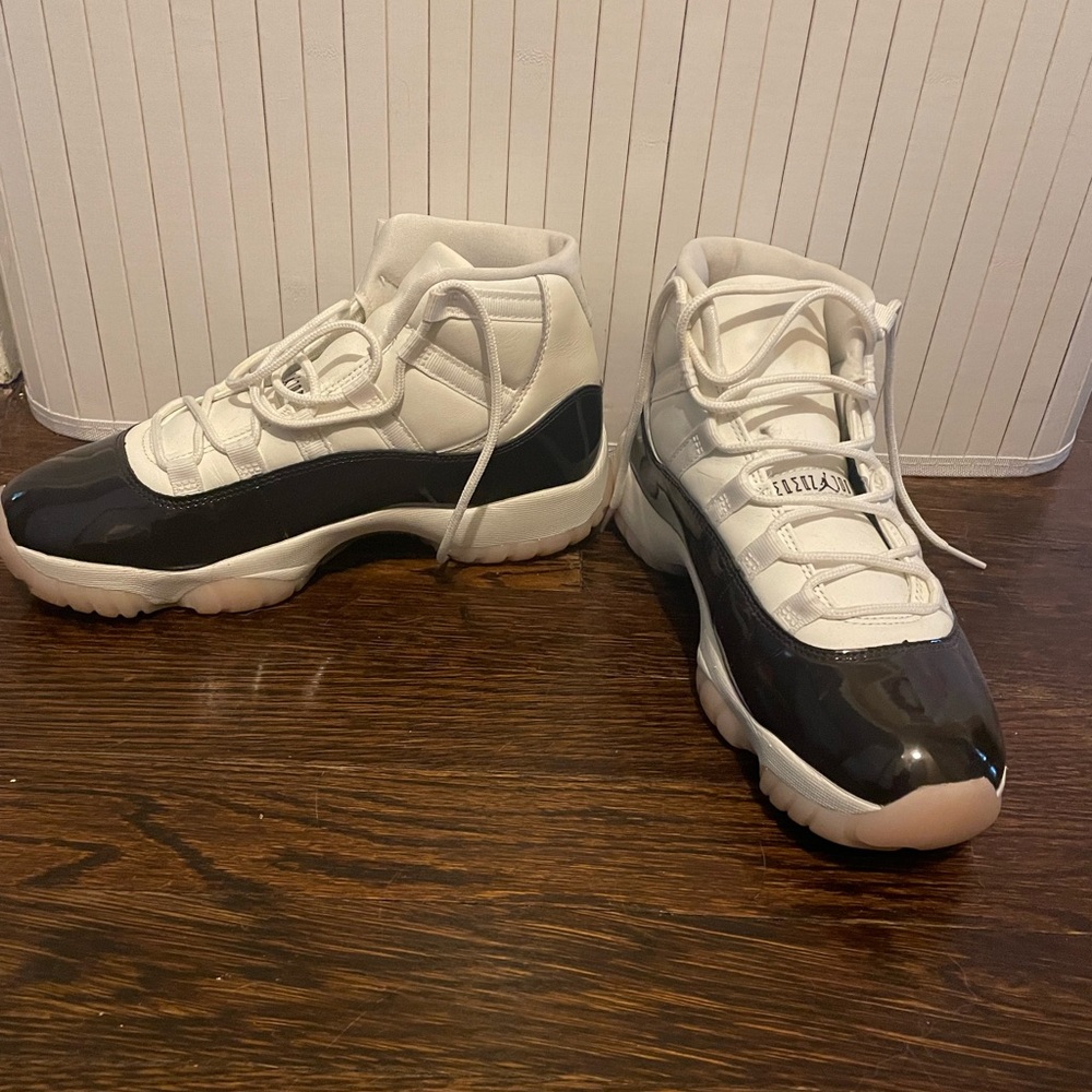 Women’s Jordan XI Neapolitan